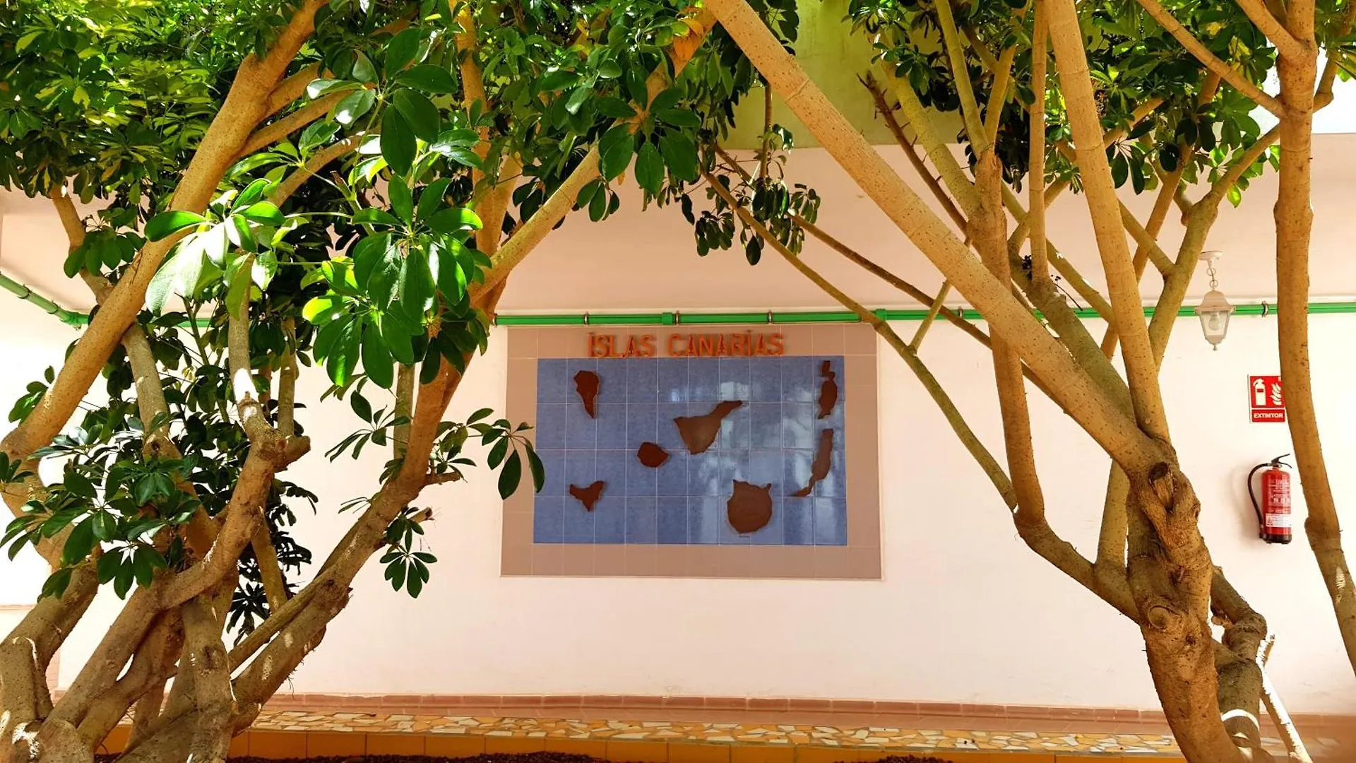 Warm, Cozy And Comfortable location